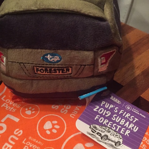 subaru dog toy